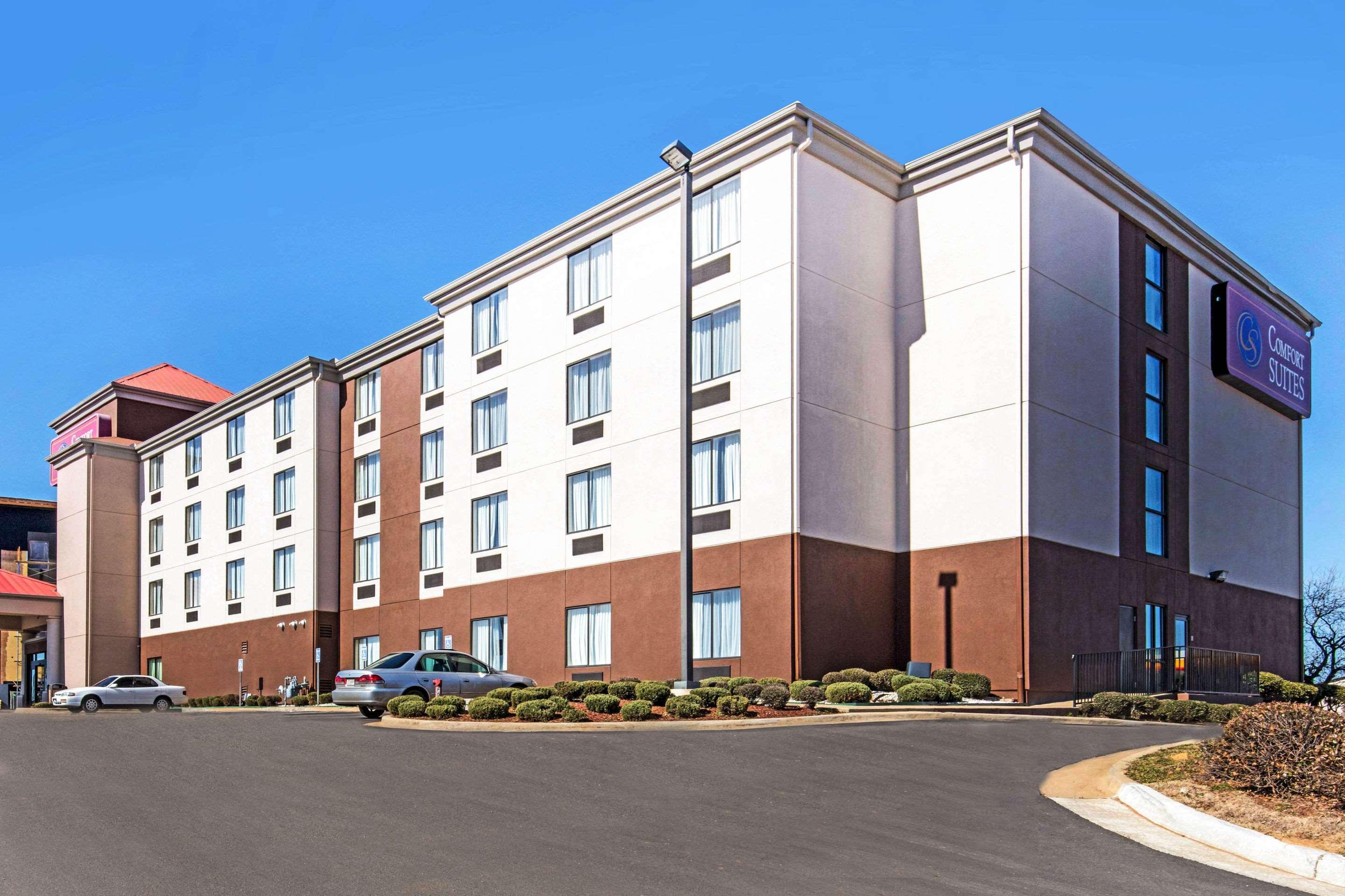 Comfort Suites Tuscaloosa Near University Exterior photo