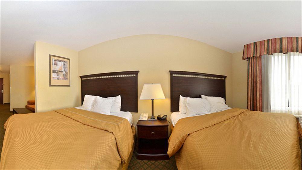 Comfort Suites Tuscaloosa Near University Exterior photo